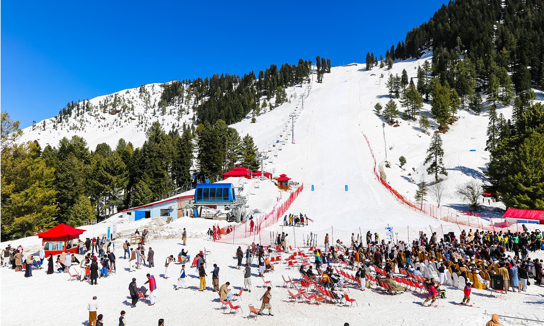 ‘Snow covered Swat valley, Malam Jabba becomes hub of attraction for tourists’