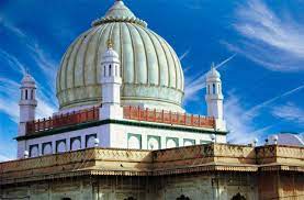 Applications invited for Mujadid Alif Sani Urs in India