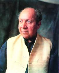 Renowned Urdu poet Qateel Shifai remembered on birth anniversary