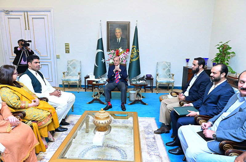 PM meets javelin athlete Arshad Nadeem; praises his achievements