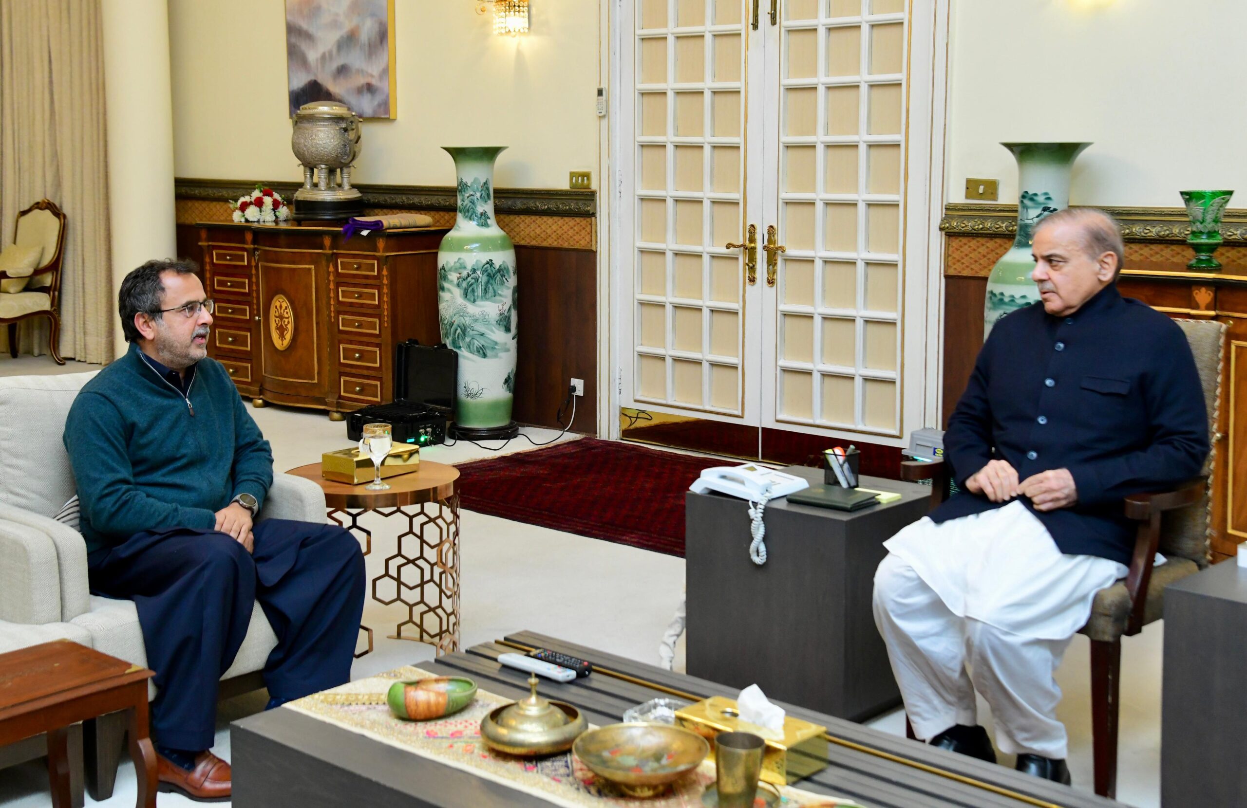 Railways minister calls on PM