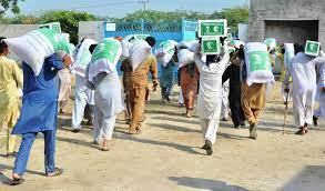 KSrelief distributes 350 food packages among residents of Broghil Valley