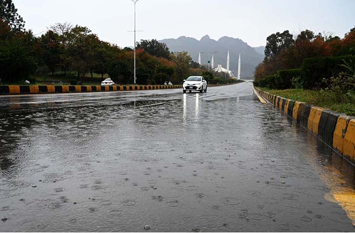 Mainly cold and dry weather likely in most parts of country: PMD