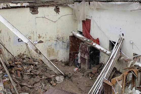 Six of family died in roof collapse incident