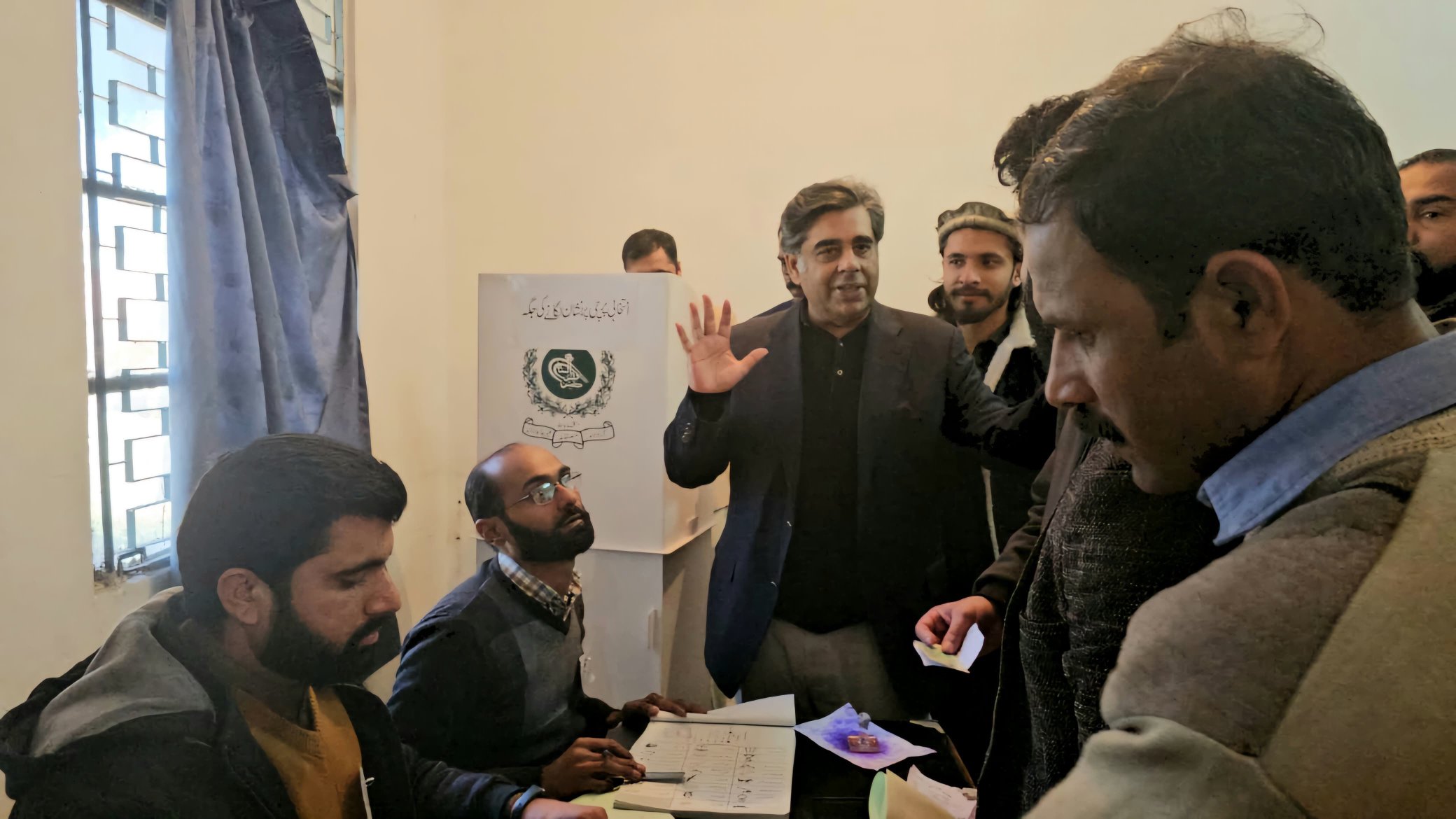 Interior Minister Gohar Ijaz visits polling station on Adiala Road