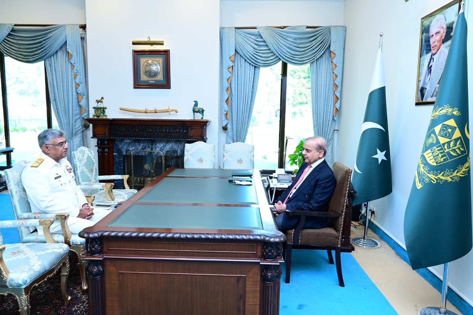 Naval Chief calls on Prime Minister