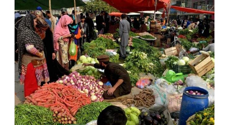 ICT’s Ramzan Bazaars: Operation against price hike, 15 arrested, Rs 105,000 fine imposed