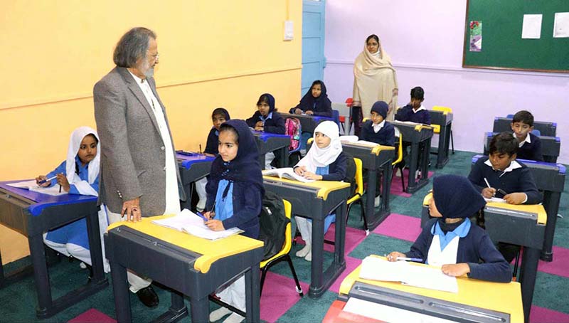 Minister commends F/6-3 School’s community-led upgradation