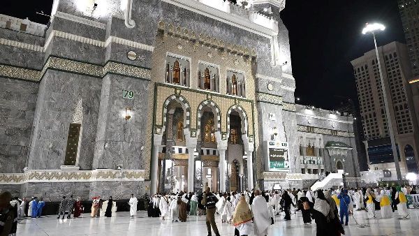 General authority for affairs of two Holy Mosques allocates gates for worshippers