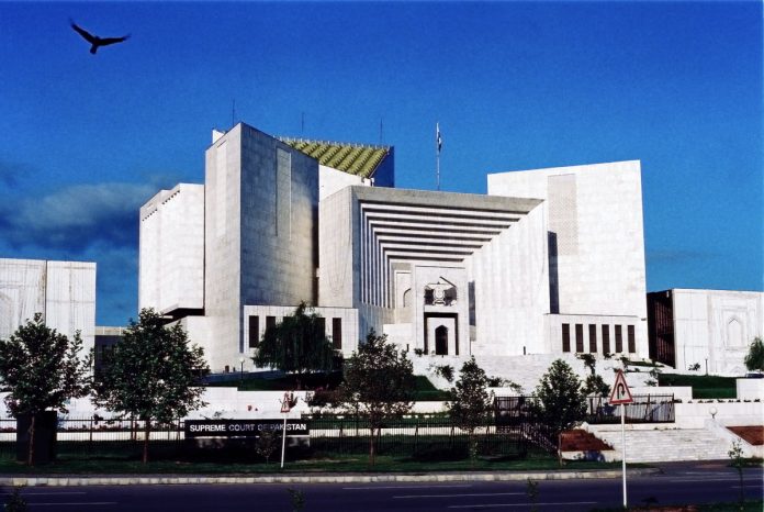 SC adjourns Faizabad sit-in case for one month