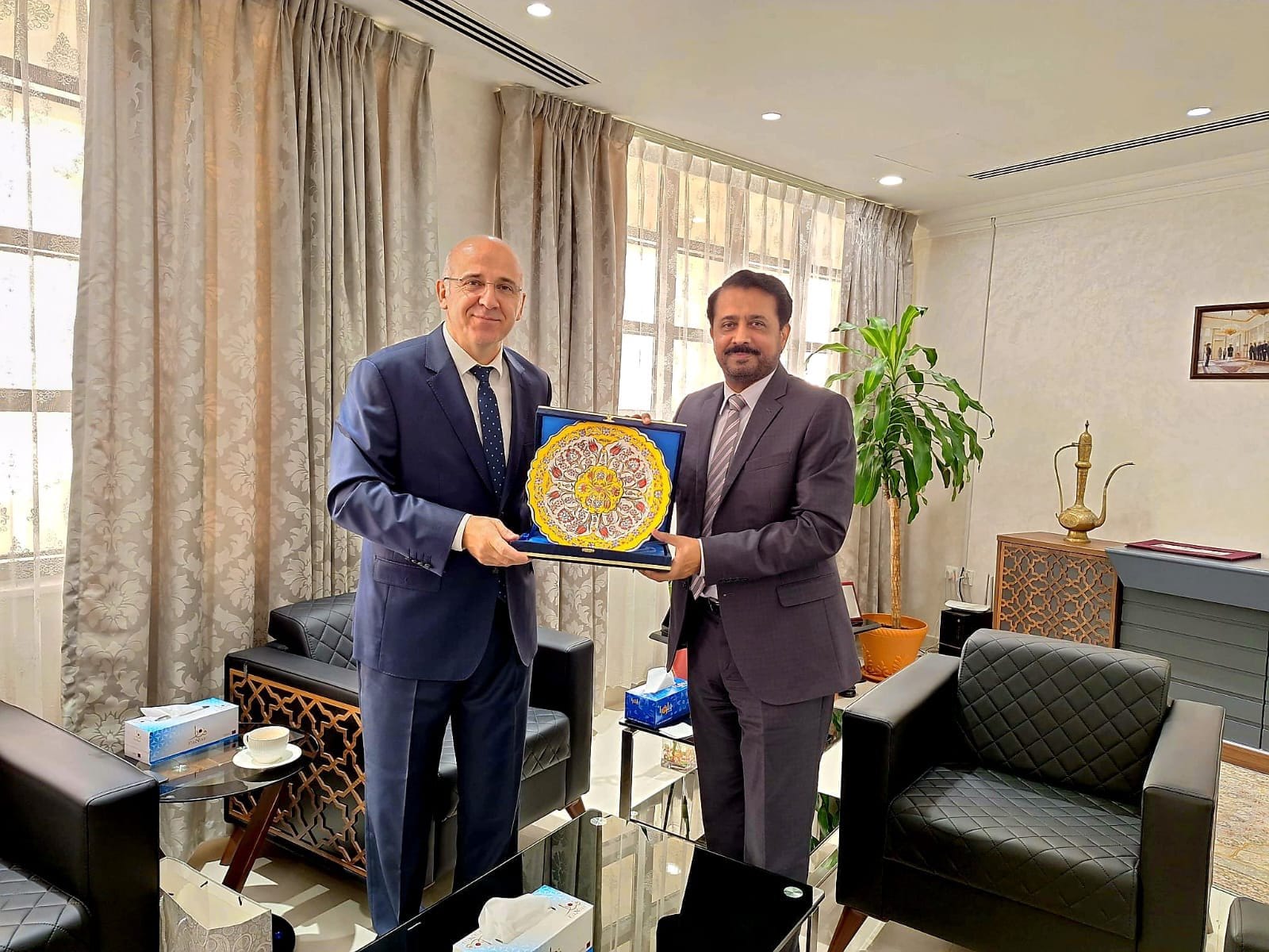 Pakistan envoy, Turkish institute director discuss cultural collaboration