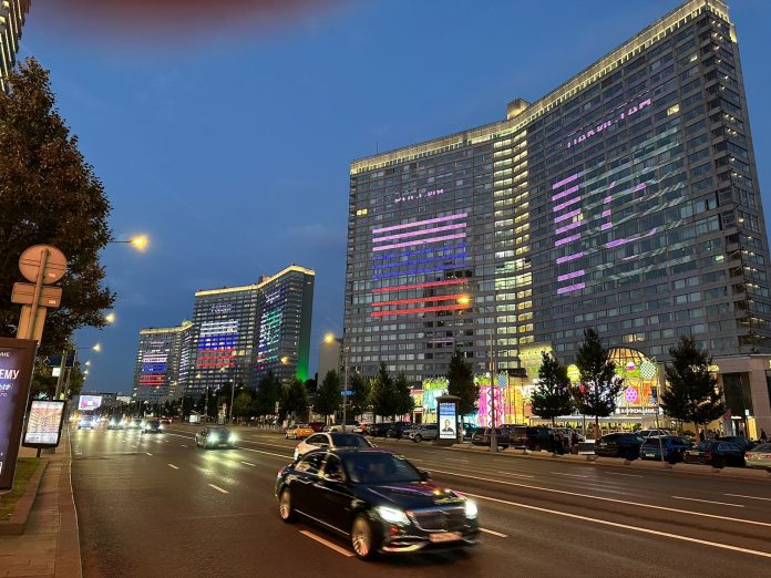 Pakistani, Russian flags digitally displayed on high rise buildings in Moscow