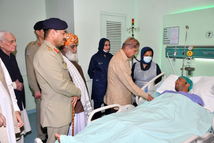 PM visits Peshawar; briefed on investigation into Khar attack, anti-terror efforts