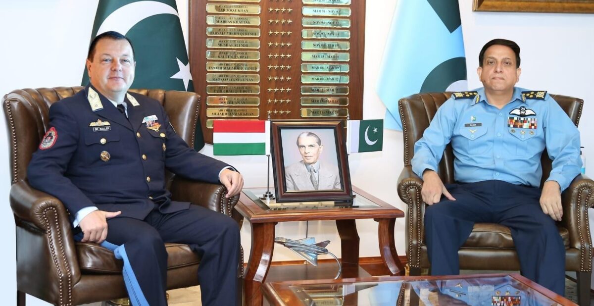 Hungarian Air Chief admires PAF personnel’s professionalism, lauds it’s remarkable progress through indigenization