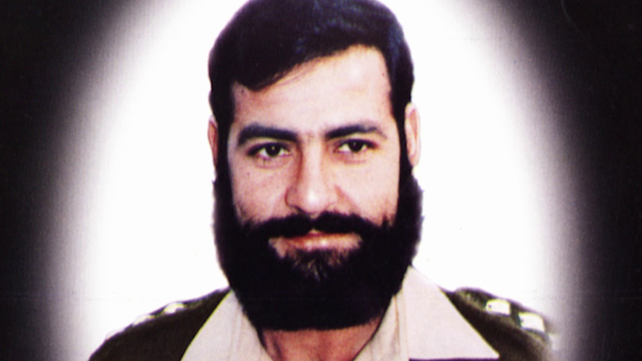 Tributes paid to Captain Kernal Sher KhanS haheed on defense day