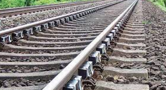 Railways spends Rs.1862 mln for rehabilitation of track between Kotri-Khanpur