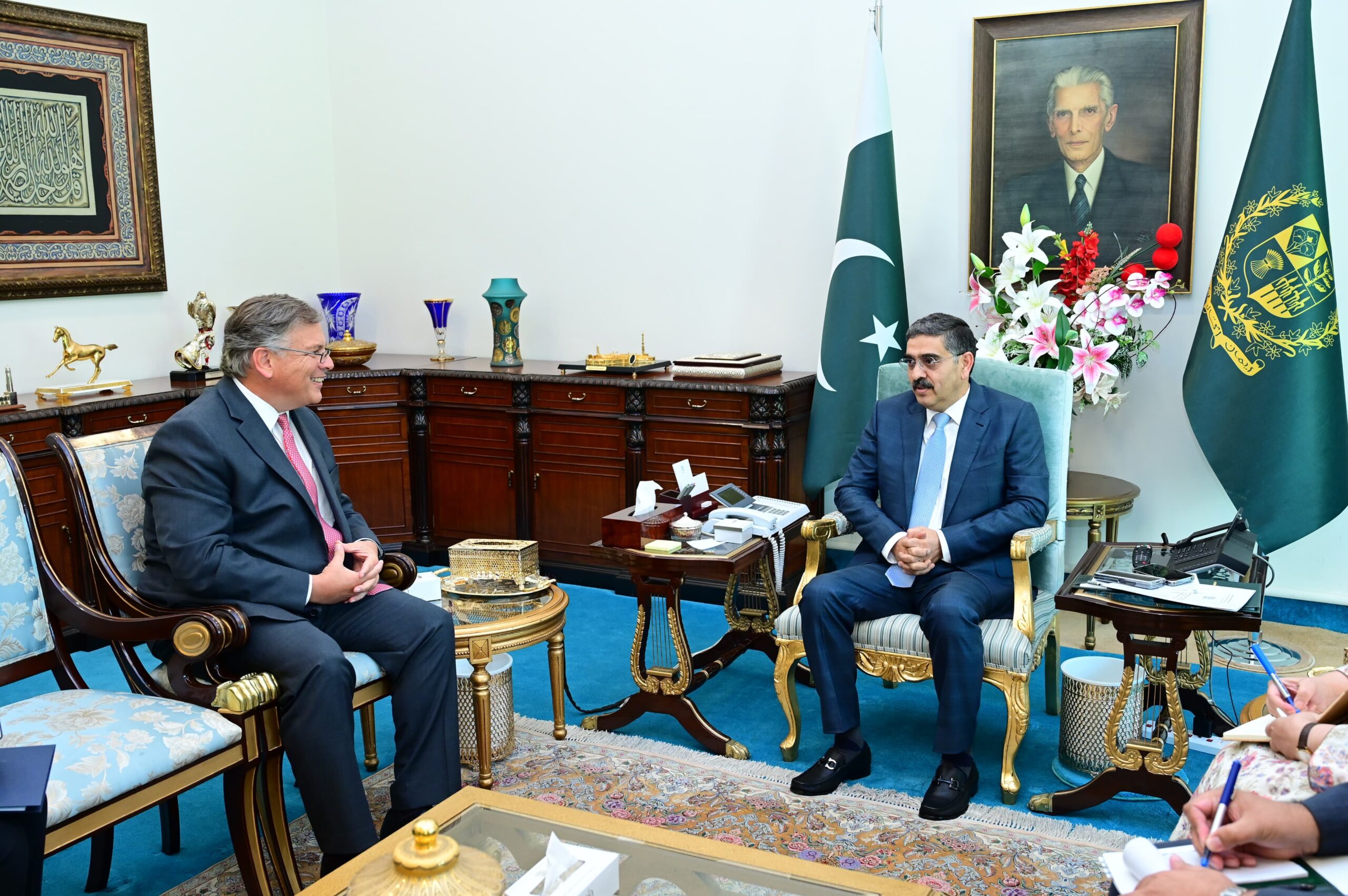 PM, U.S. envoy discuss economy, repatriation of illegal foreigners