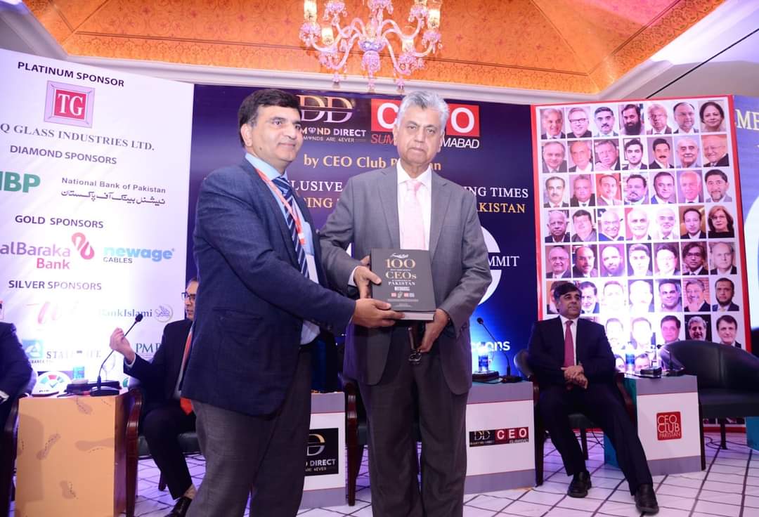 Solangi attends launching ceremony of book on 100 best CEOs, companies