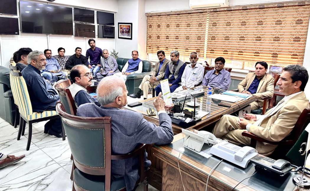 Problems of newspaper industry to be resolved on priority: PIO