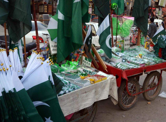 Printing industry witnesses boom in sale of Azadi items ahead of independence day