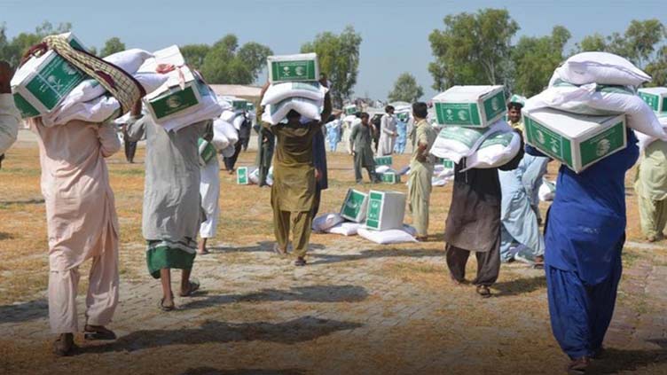 KSrelief distributes over 95 tons of foodstuff in Pakistan