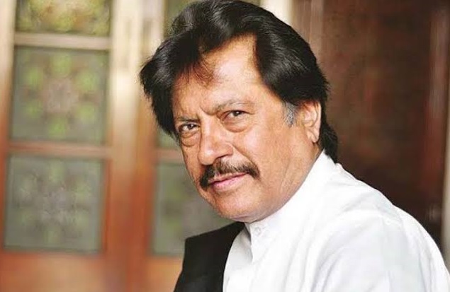 Popular folk singer Attaullah Esakhelvi turns 72