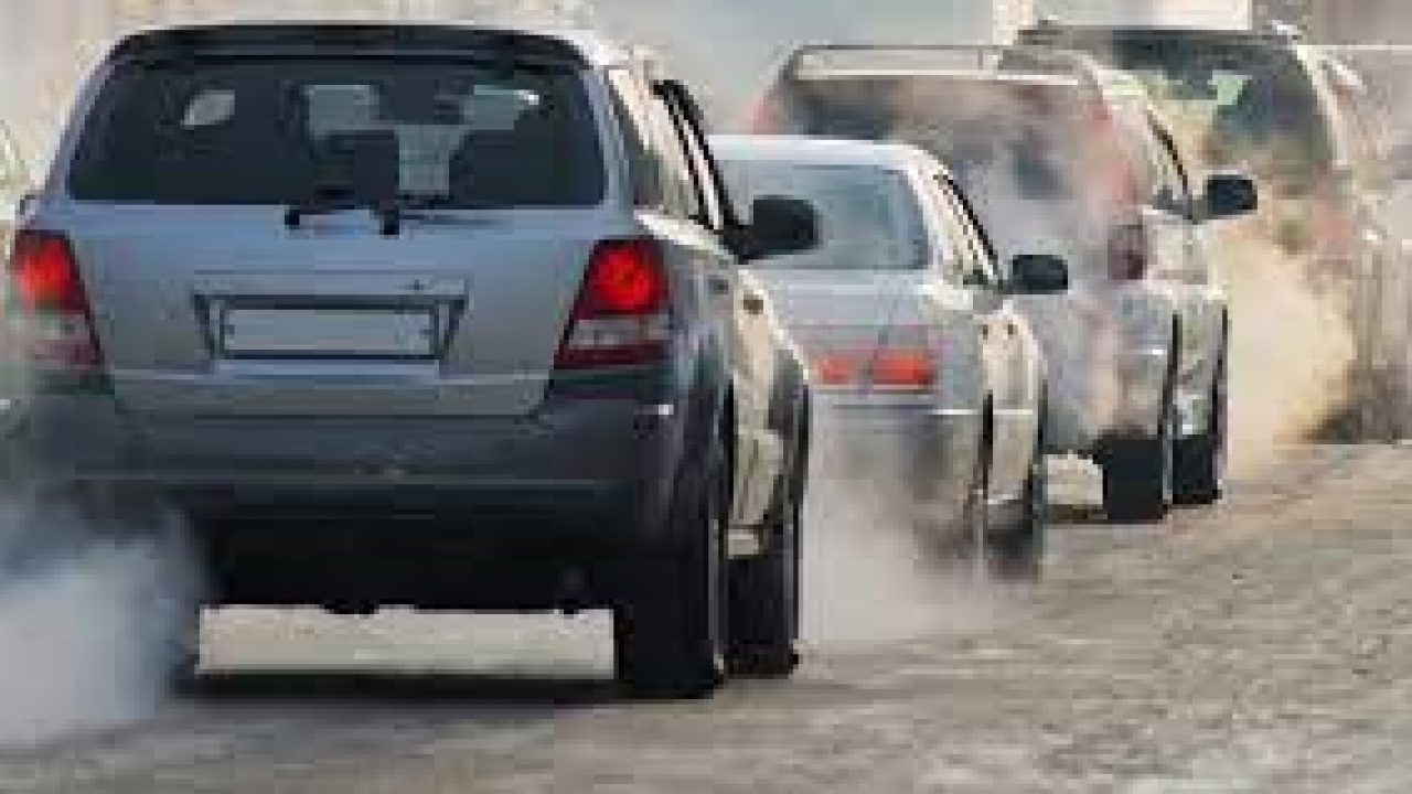 Smoke emitting vehicles banned in Islamabad to combat smog