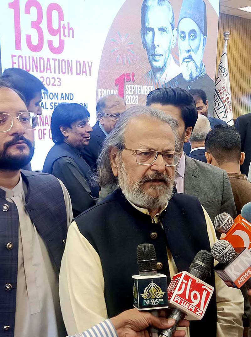 Madad Ali Sindhi pledges to assess ability of teachers to improve educational system