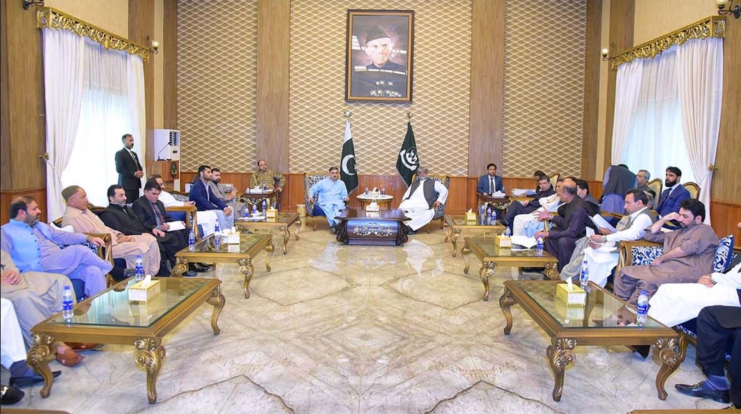 PM assures resolution of issues of coal mining industry