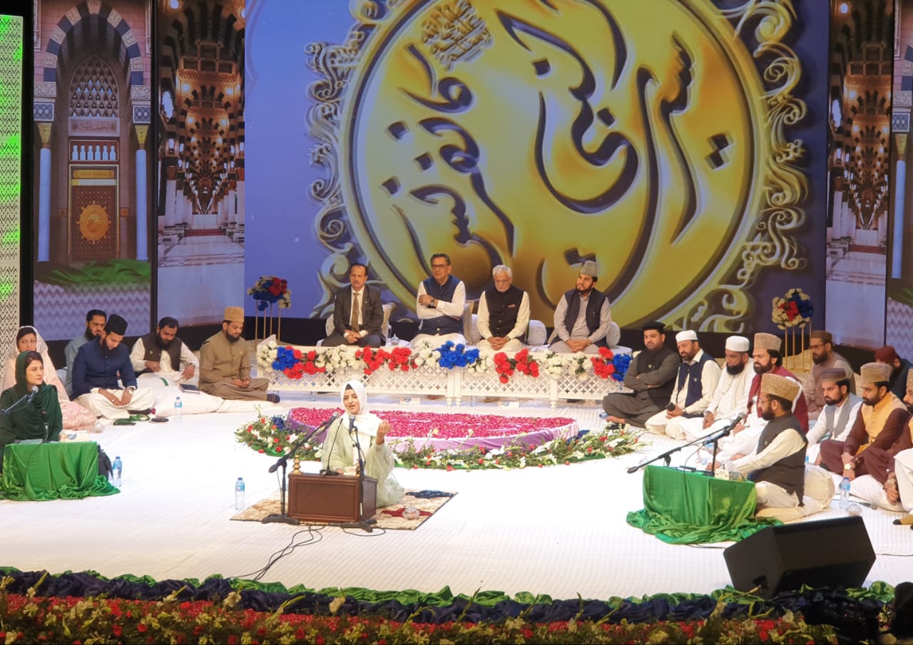 Aneeq cites Iqbal, encourages loyalty to Holy Prophet (SAW) for bridging ancient to modern times