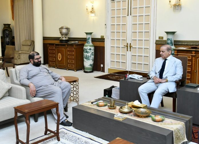 ANP leader Aimal Wali calls on prime minister